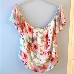Floral Vestique Blouse in size Medium